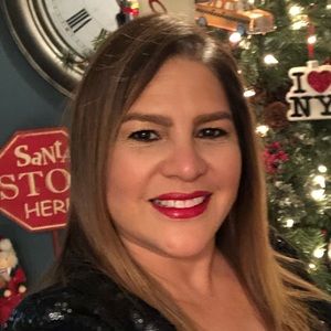 Meet your Posher, Lisa